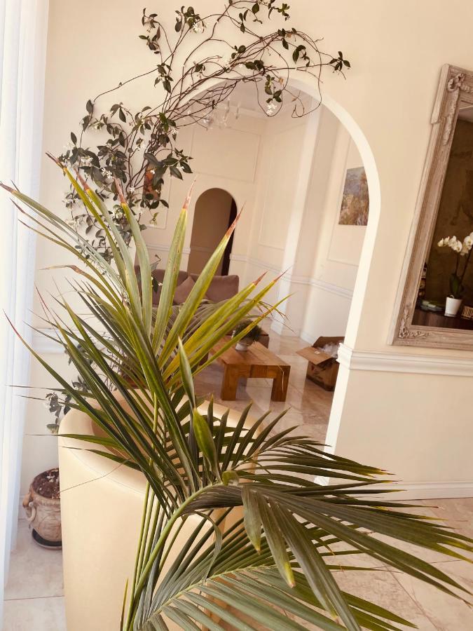 Hotel Regina Margherita Bordighera Dış mekan fotoğraf
