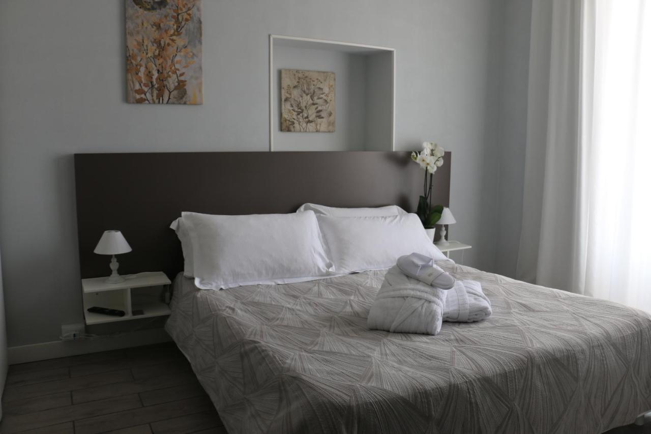 Hotel Regina Margherita Bordighera Dış mekan fotoğraf